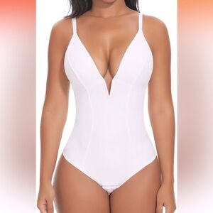 NWT SHAPERIN Deep V Neck Bodysuit Double Lined Plunge Tummy Control Shapewear, S